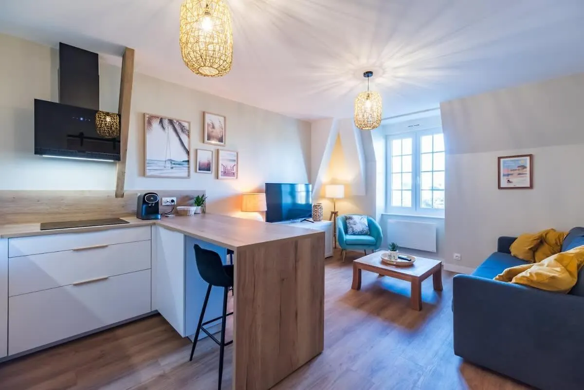 Tatil Evi Escapade A Tregastel Plages Et Commerces Proches